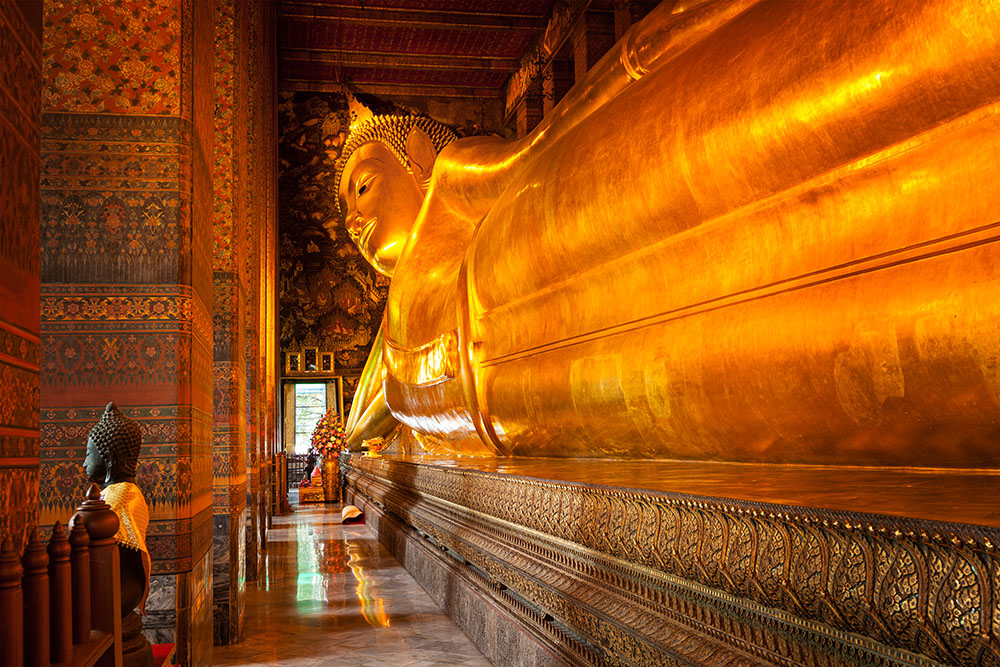 Wat Pho Temple of the Reclining Buddha Bangkok Thailand