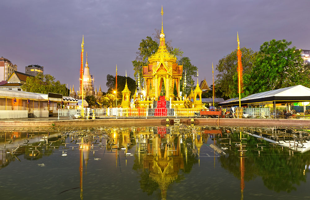 Wat Botum Pagoda Park Phnom Penh Cambodia