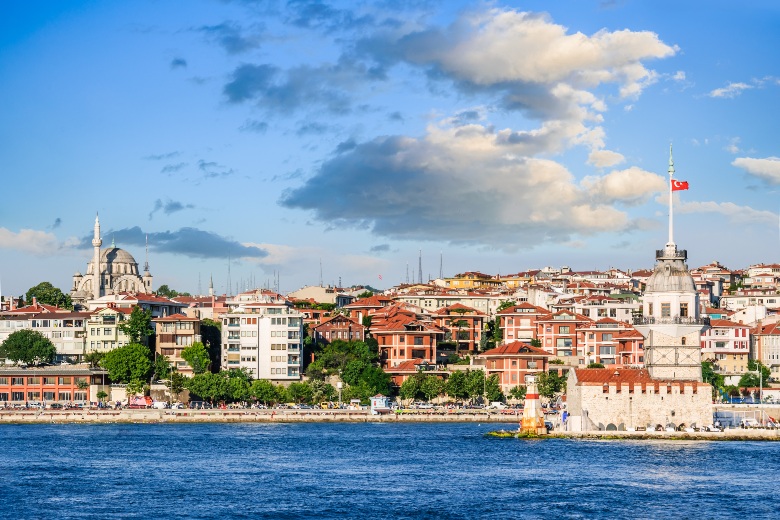 Bosphorus Strait Istanbul Turkey (1)