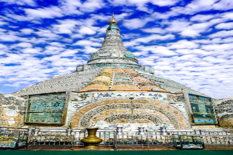 Jade-Pagoda-Mandalay-1.jpg