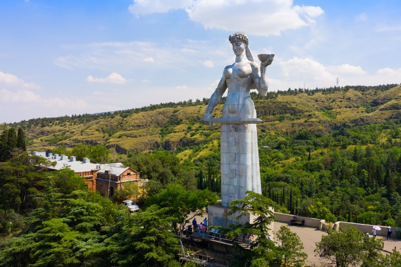 Kartlis Deda Statue Tbilisi Georgia (1)