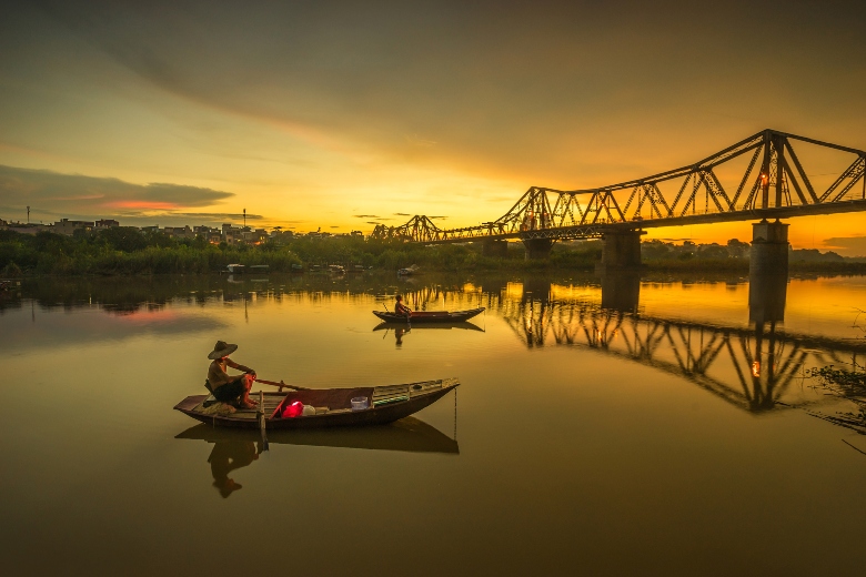 Long Bien Bridge Hanoi Vietnam