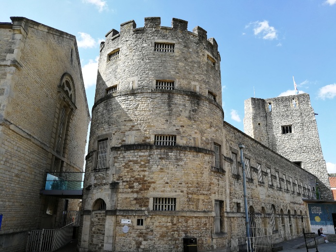 Oxford-Castle-and-Prison-Oxford.jpg