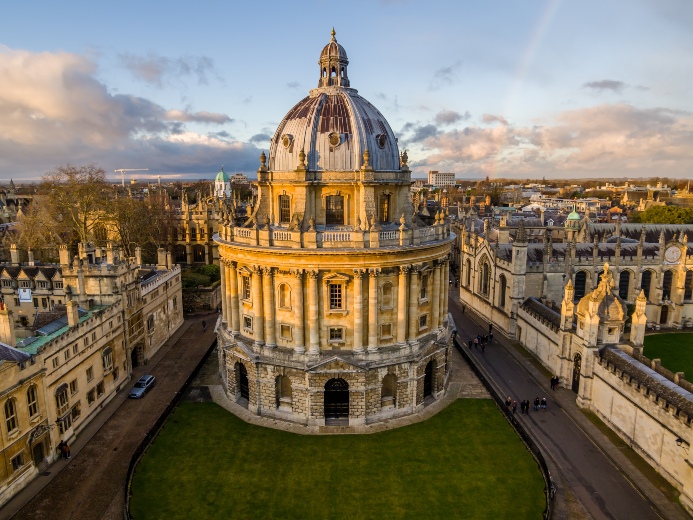 The-Bodleian-Library-Oxford.jpg