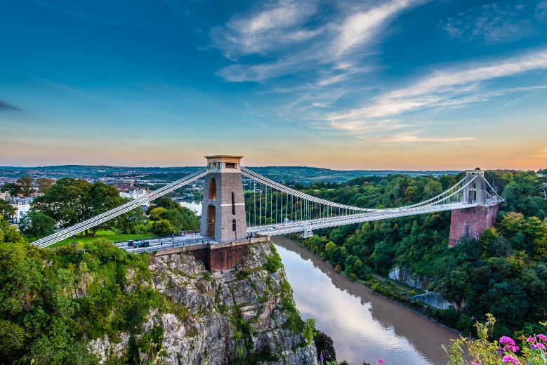 The-Clifton-Suspension-Bridge-Bristol.jpg