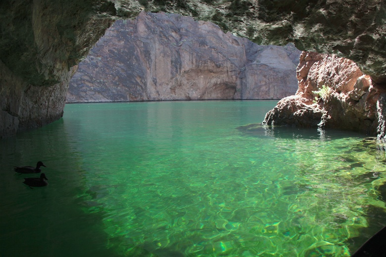 Emerald cave kayak Tour (1)