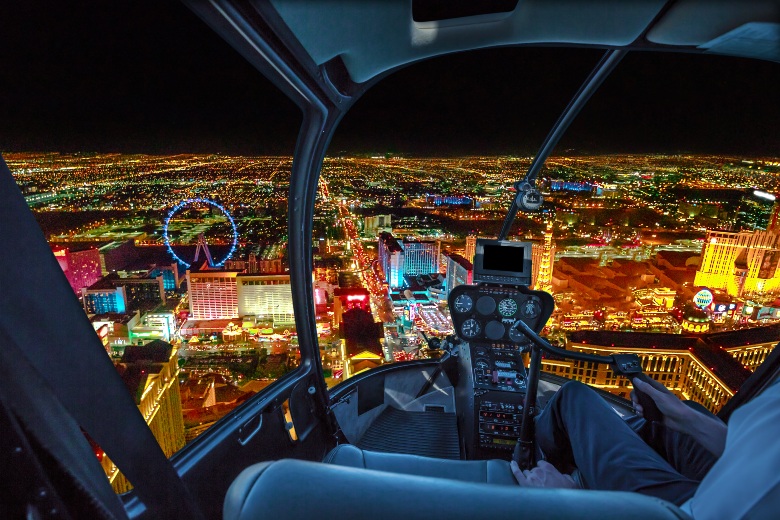 Las Vegas Helicopter night time trip (1)