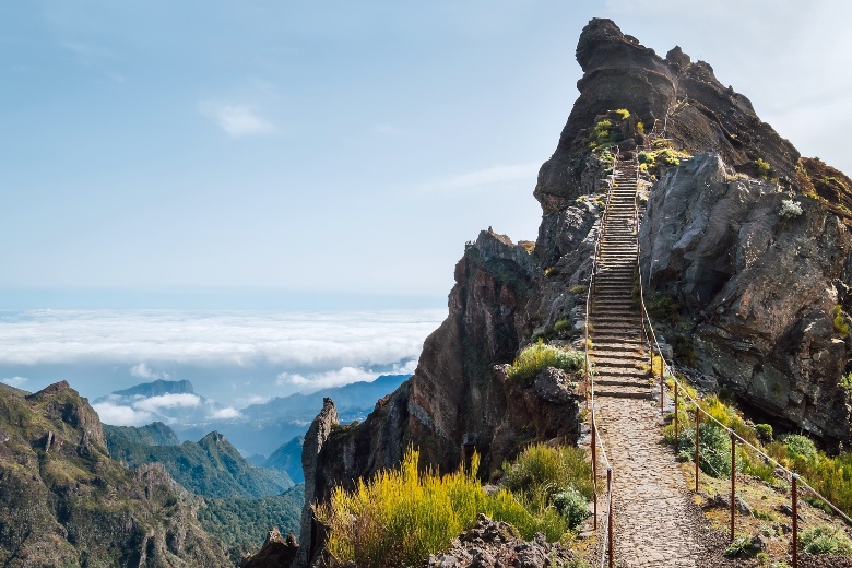 Hike Pico do Arieiro Funchal Madeira