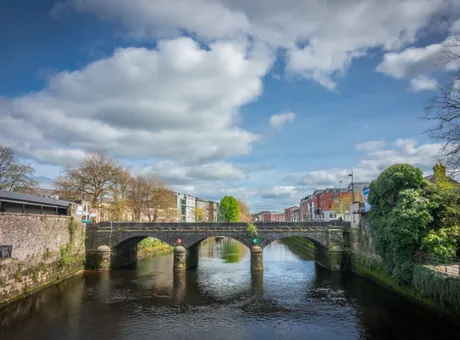 Limerick Ireland - Travel Guide
